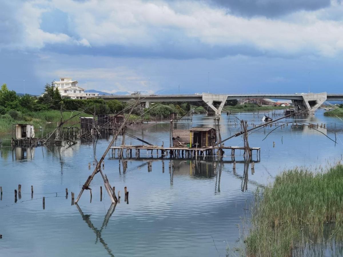 Em Apartments Ulcinj Buitenkant foto